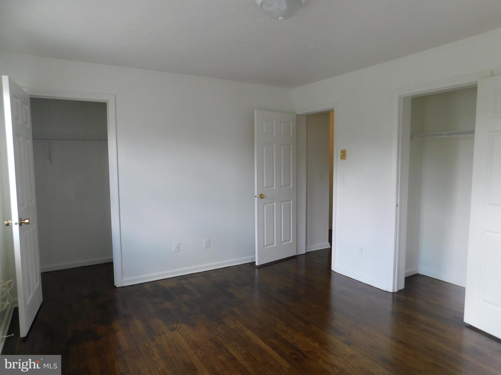 OXFORD VILLAGE - Residential Lease