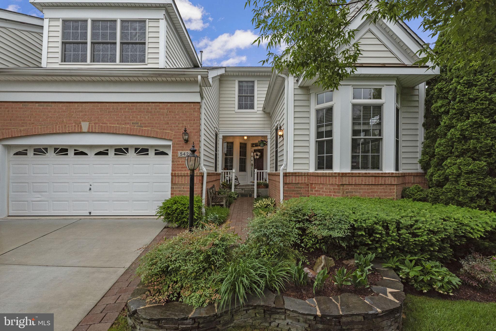5421 JACKS COURT
