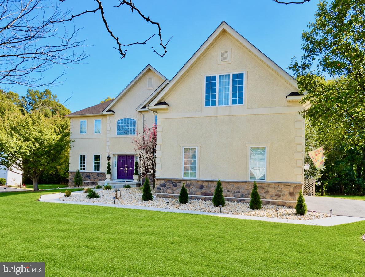 1322 HEALY COURT