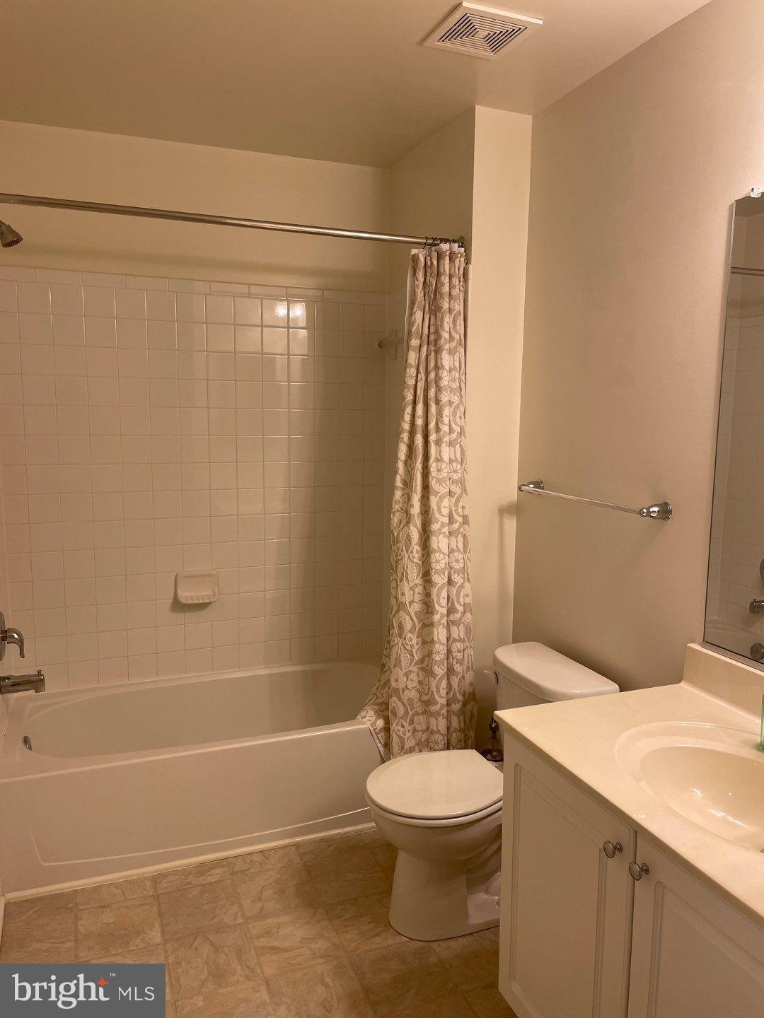 RESERVOIR RIDGE - Residential Lease