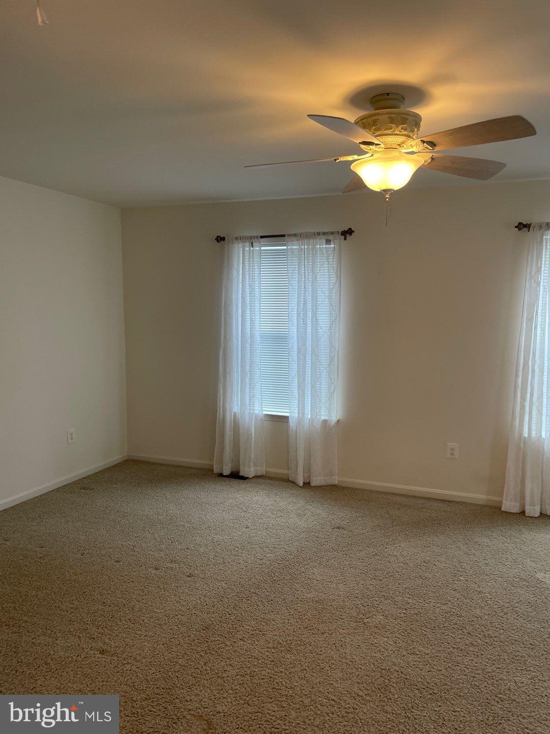 RESERVOIR RIDGE - Residential Lease