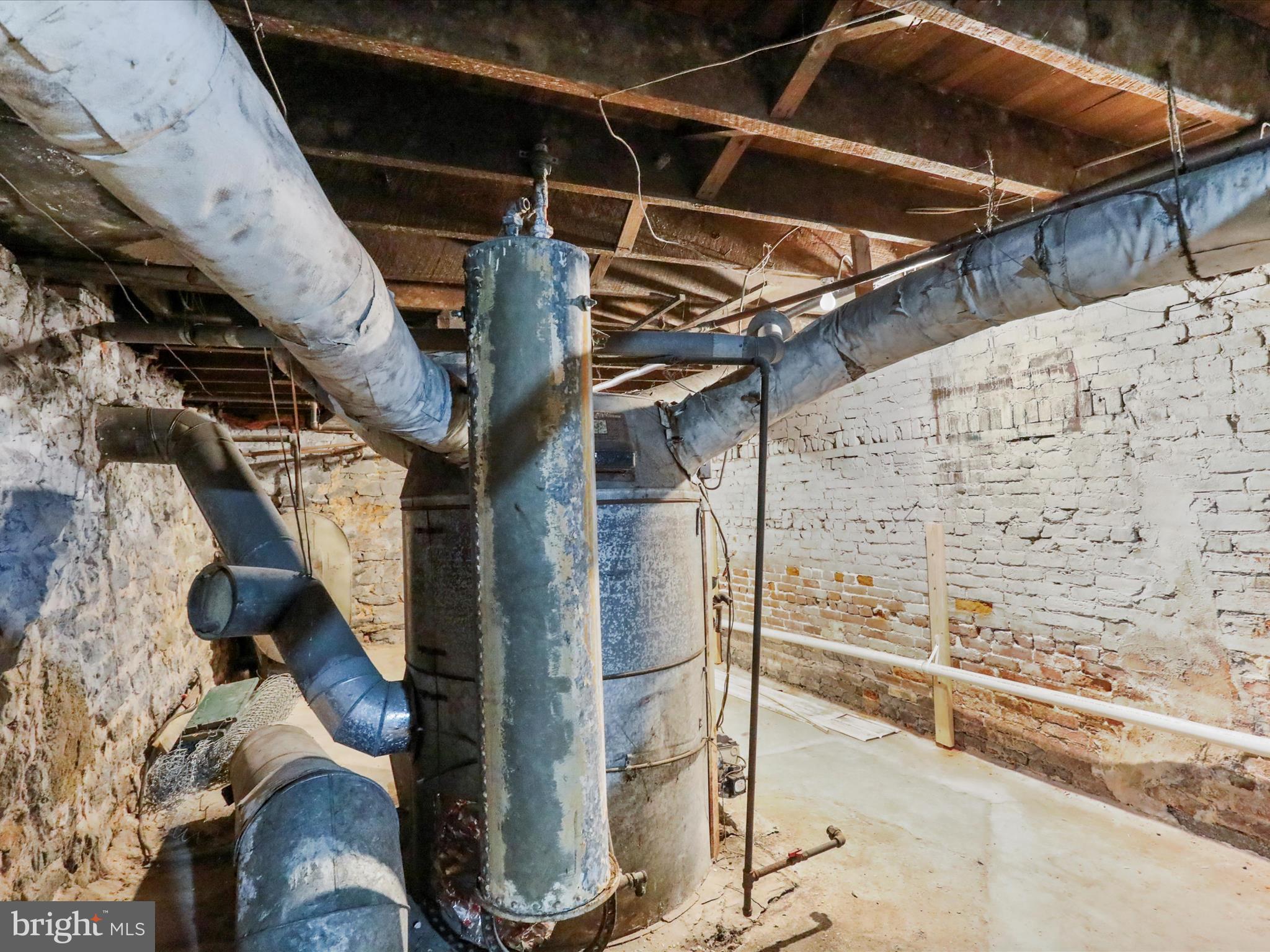 HAGERSTOWN - Residential