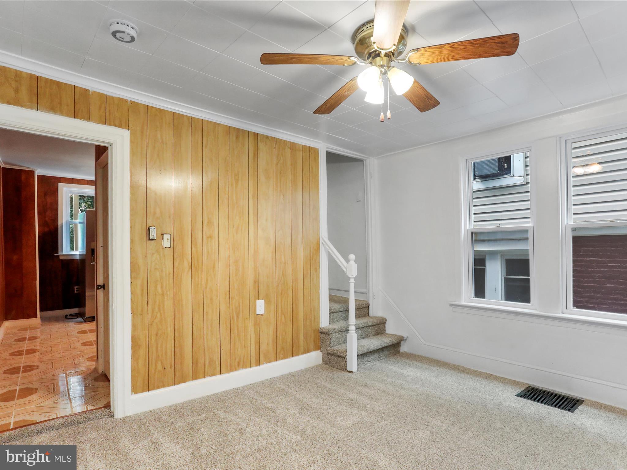 HAGERSTOWN - Residential