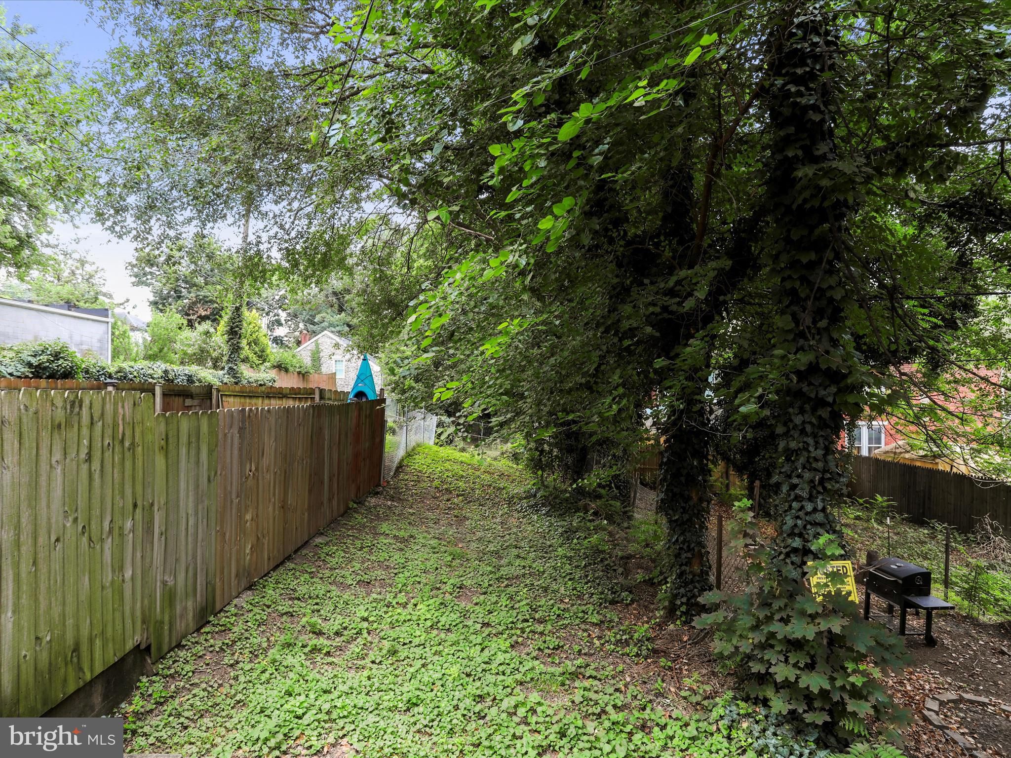 HAGERSTOWN - Residential