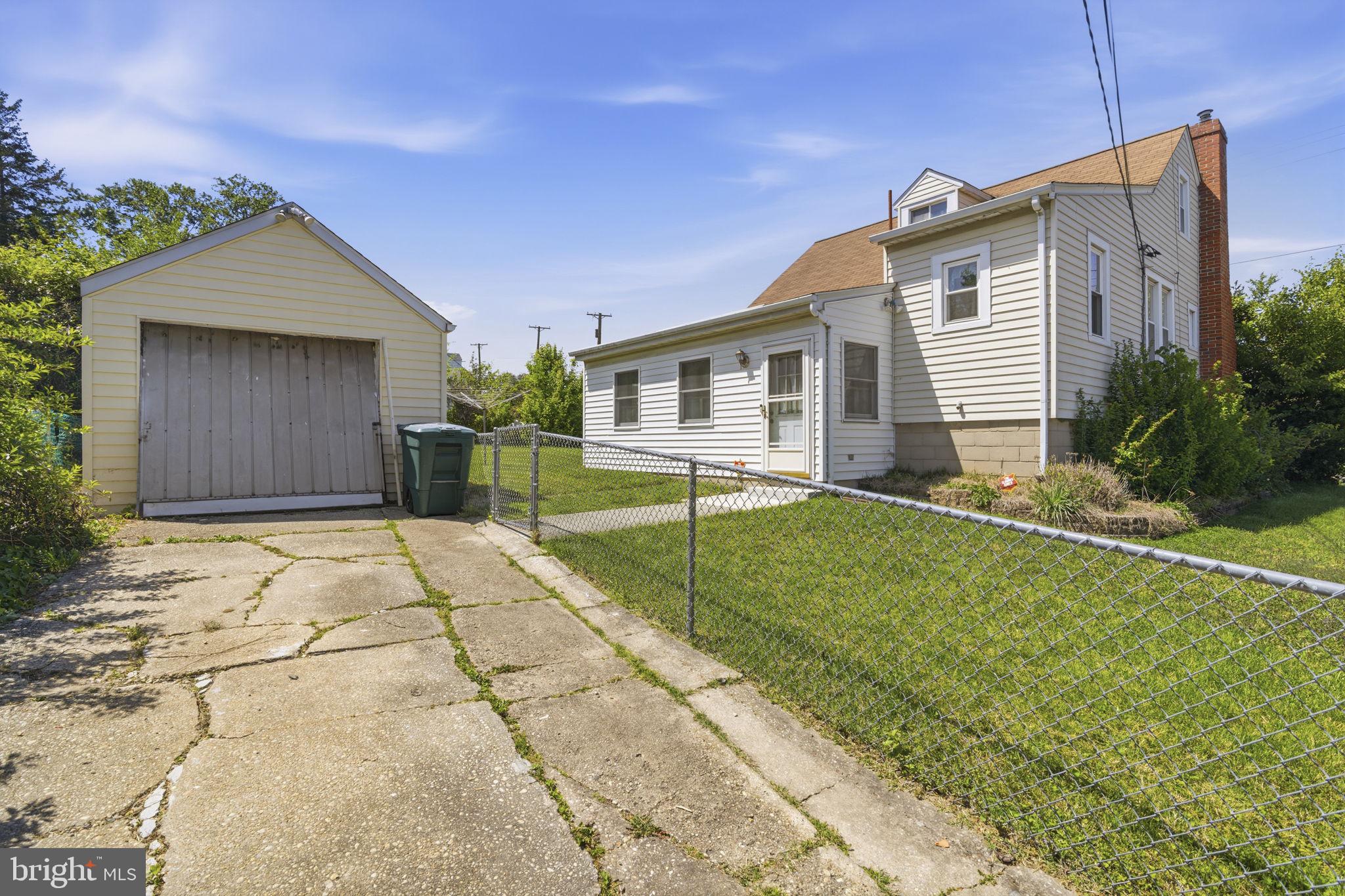 PARKVILLE - Residential