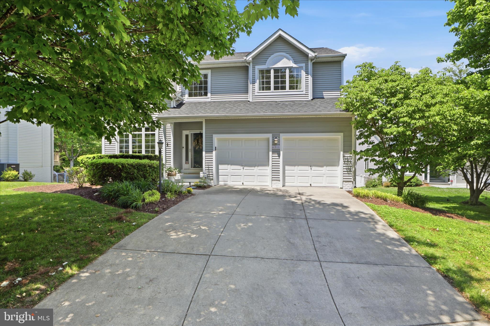 VILLAGE OF RIVER HILL - Residential