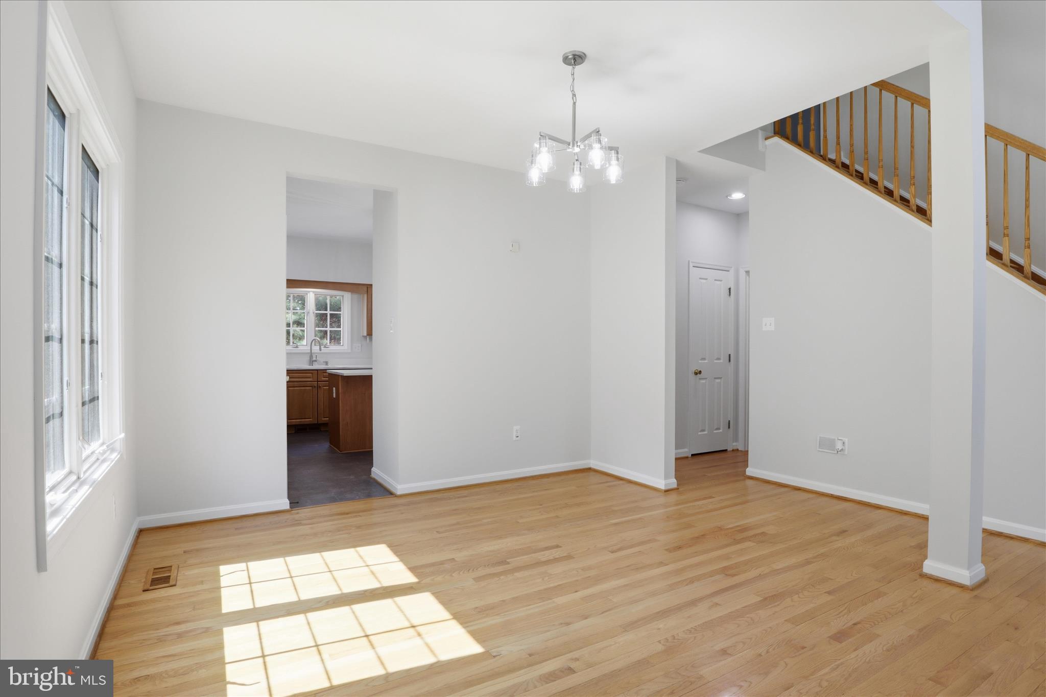 VILLAGE OF RIVER HILL - Residential