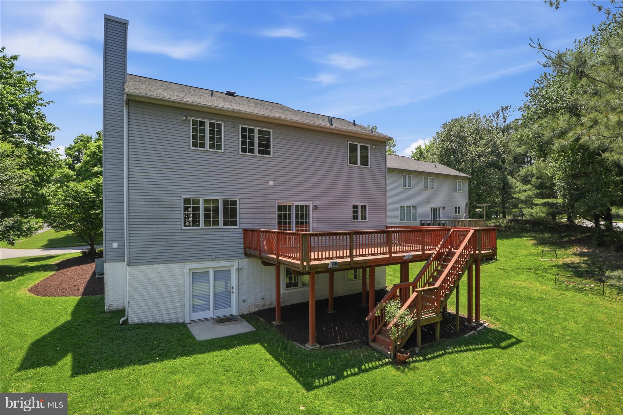VILLAGE OF RIVER HILL - Residential