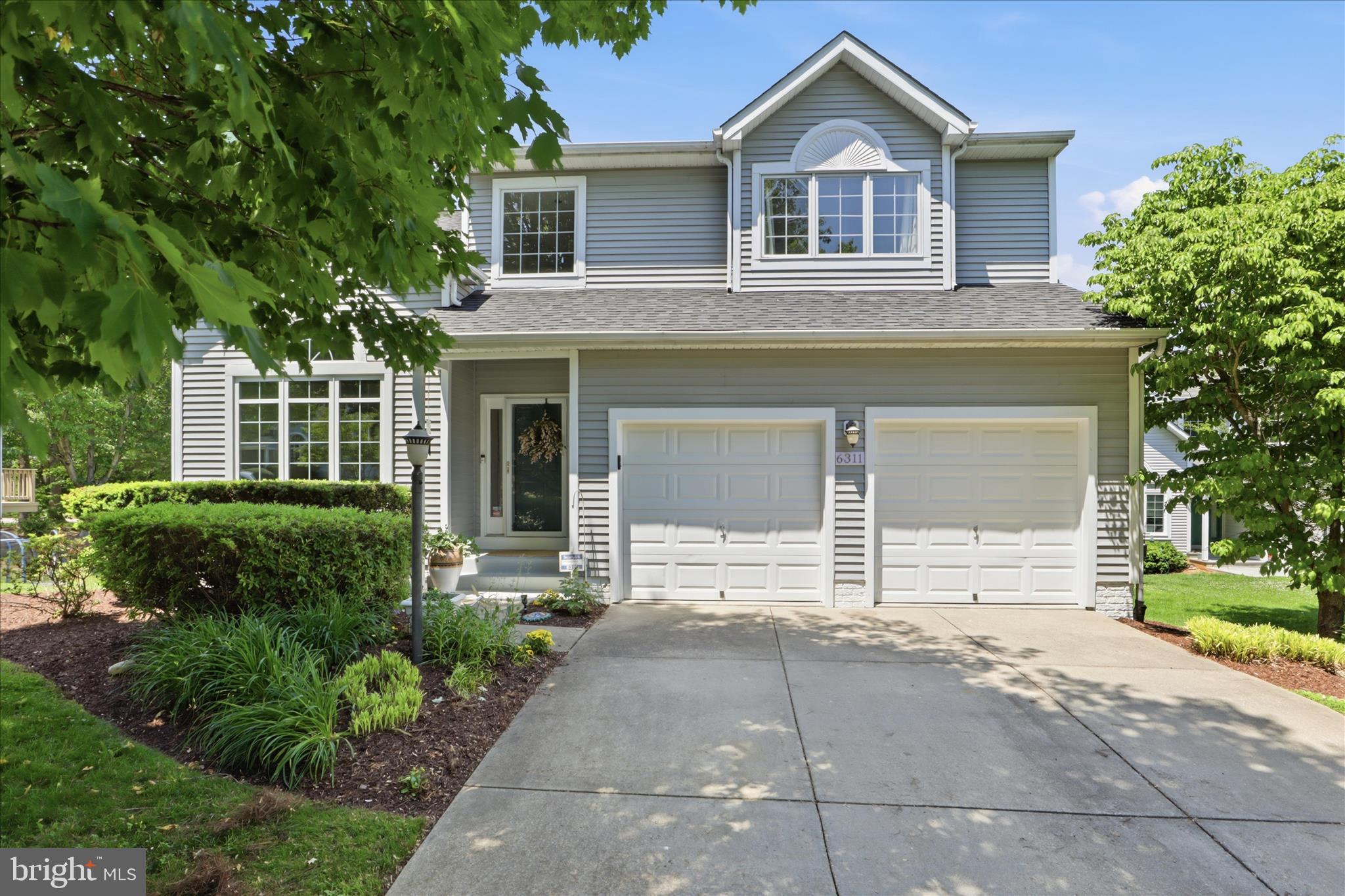 VILLAGE OF RIVER HILL - Residential