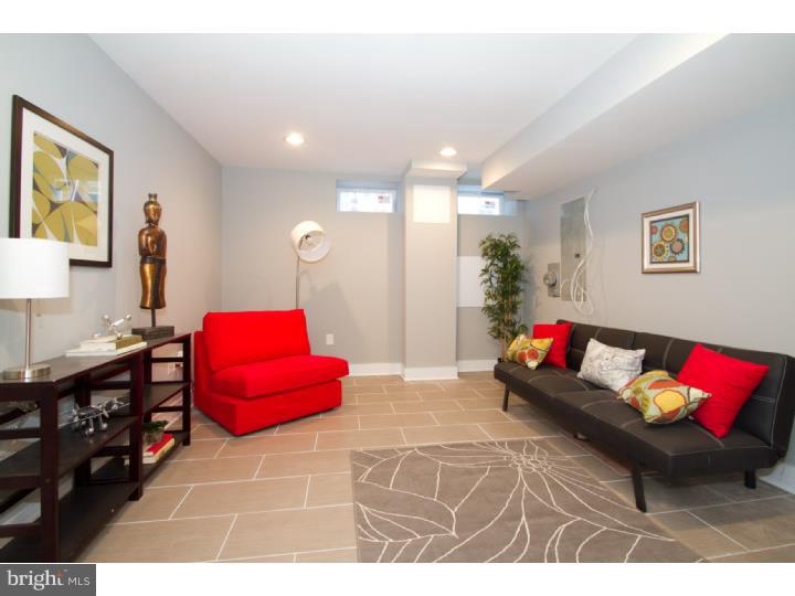 POINT BREEZE - Residential