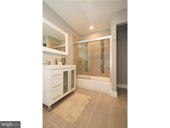 POINT BREEZE - Residential