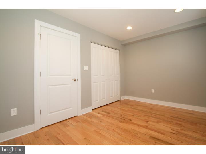 POINT BREEZE - Residential