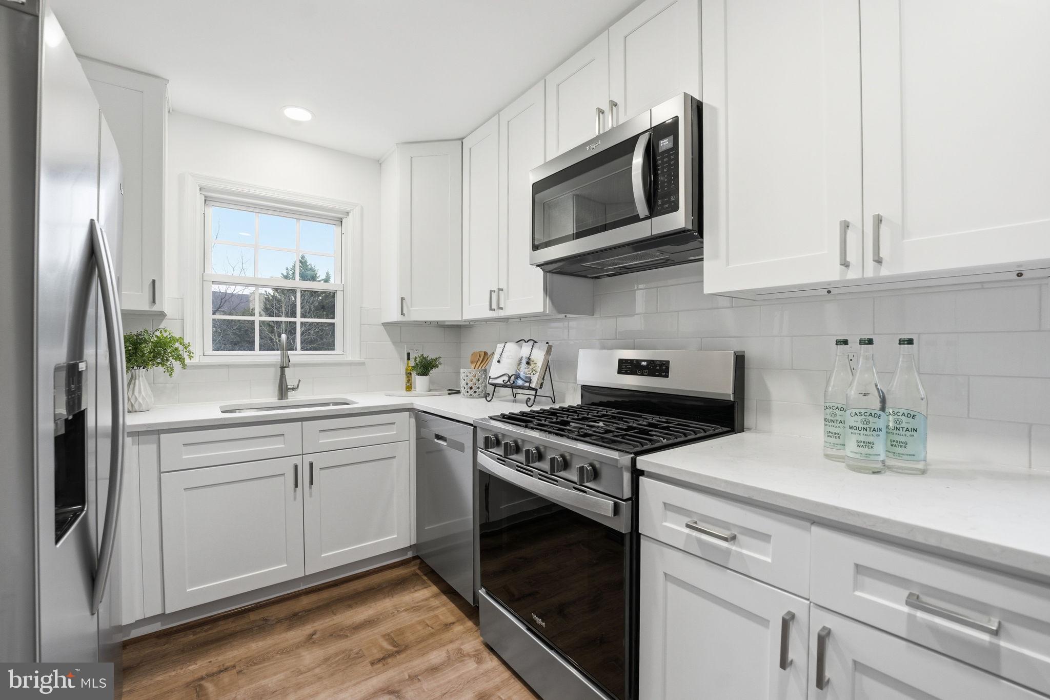 FOX CREEK - Residential