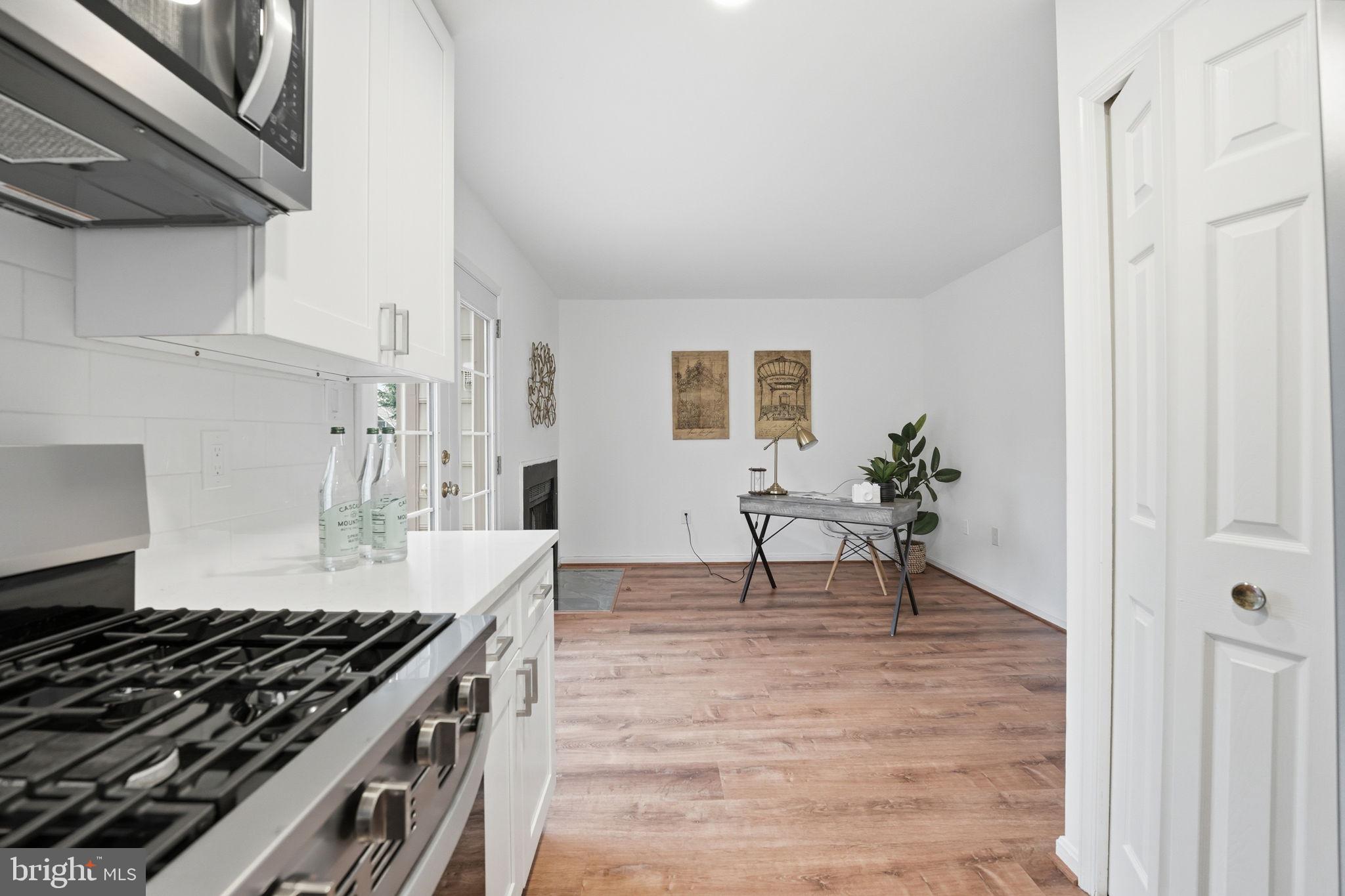 FOX CREEK - Residential