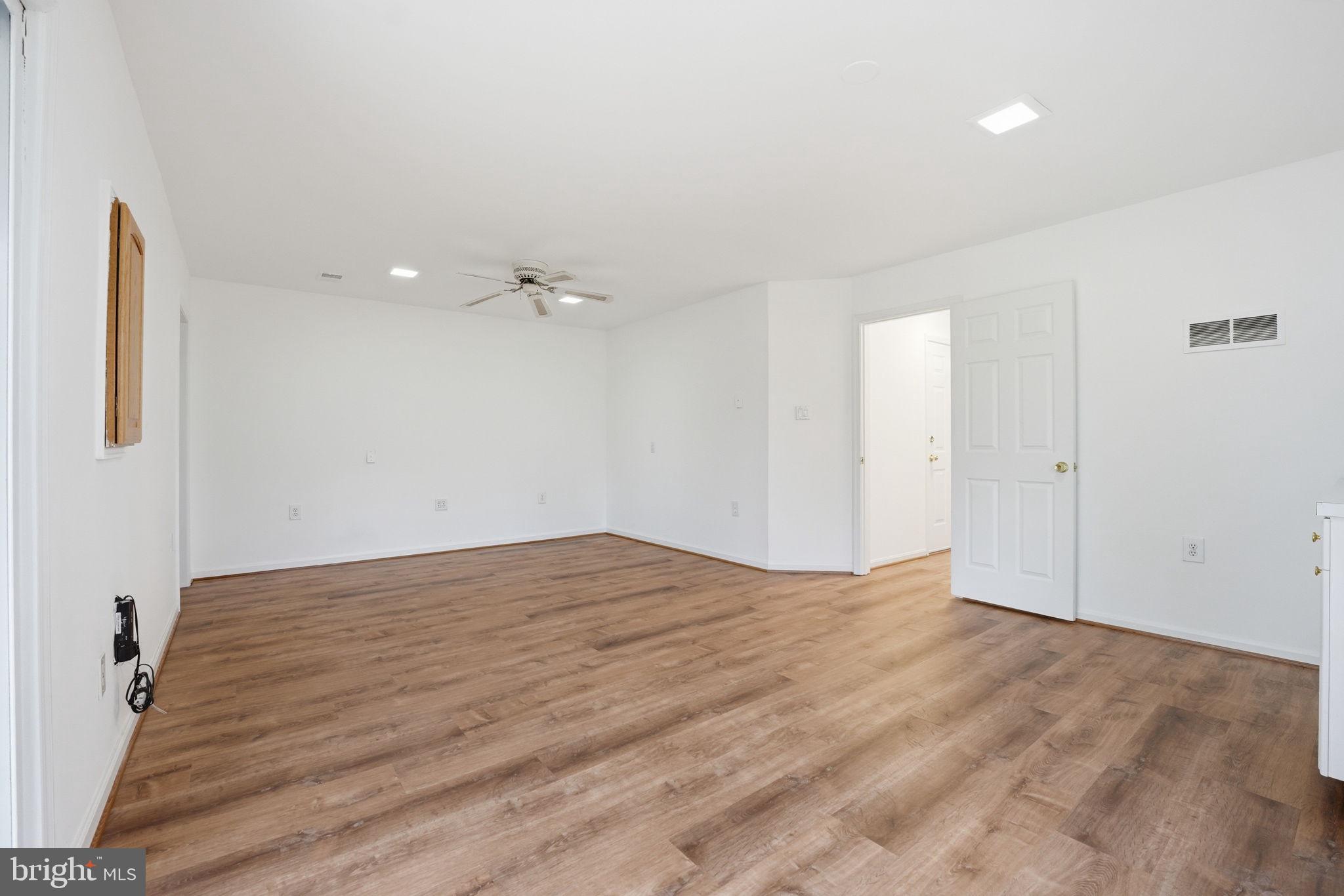 FOX CREEK - Residential