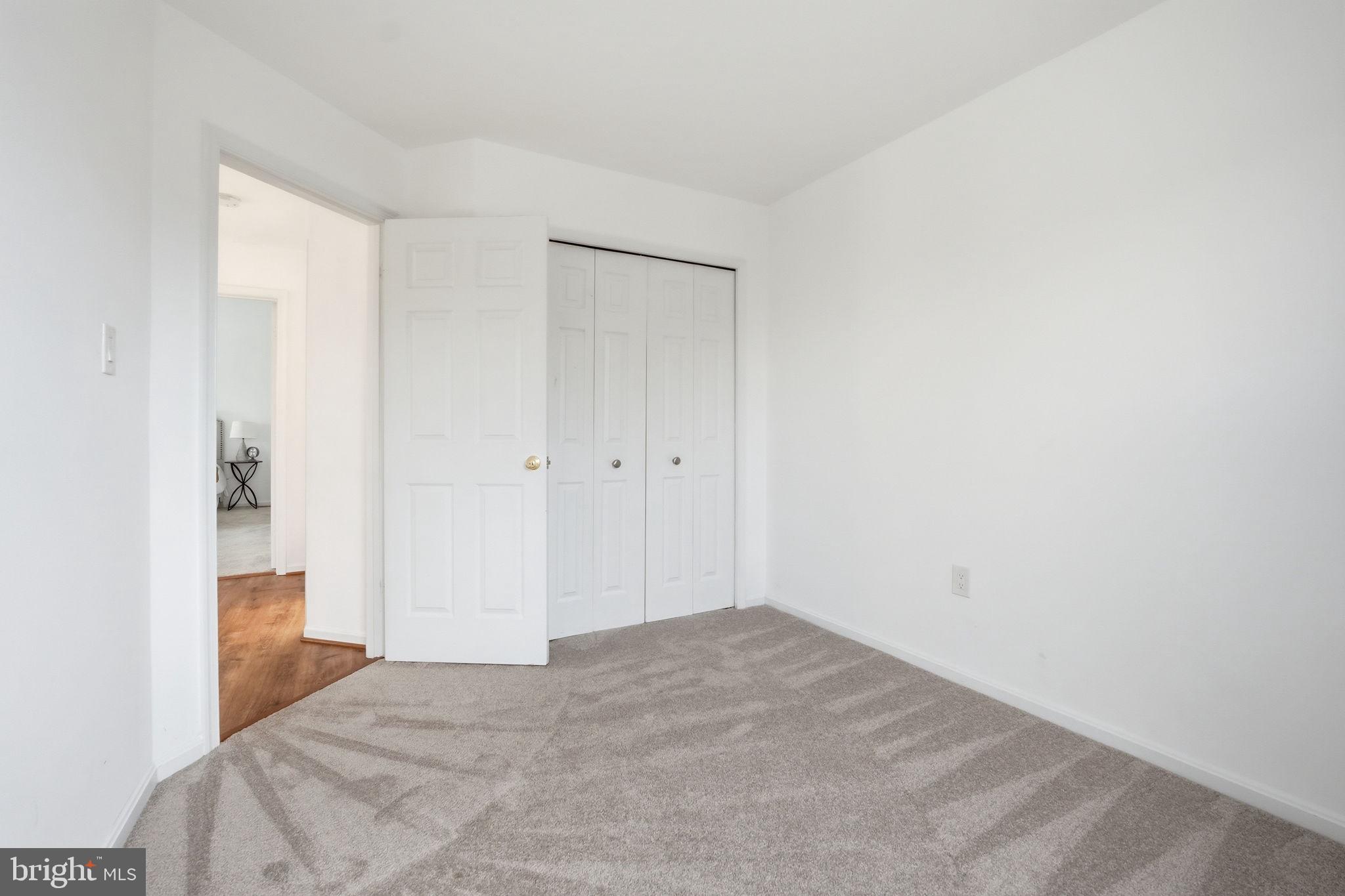 FOX CREEK - Residential