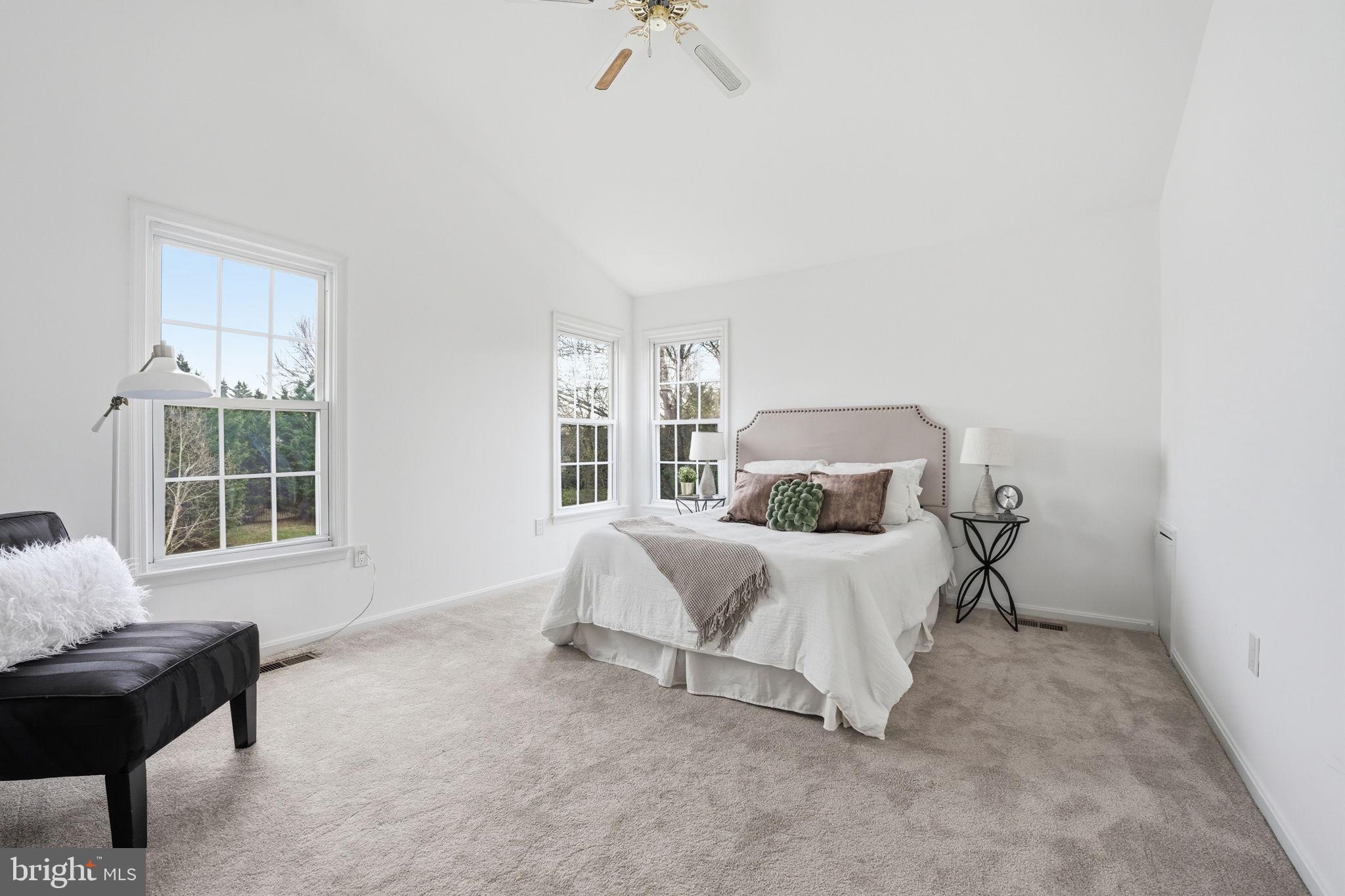 FOX CREEK - Residential