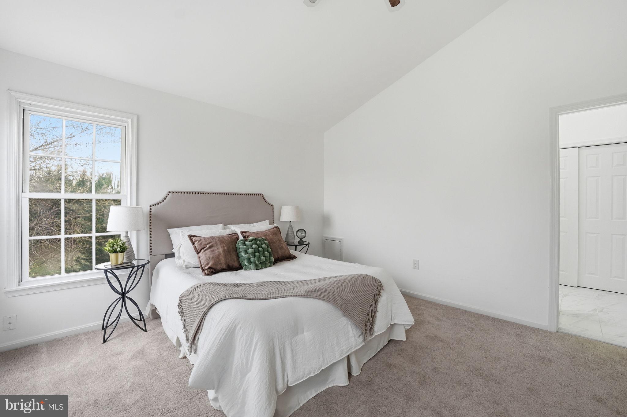 FOX CREEK - Residential