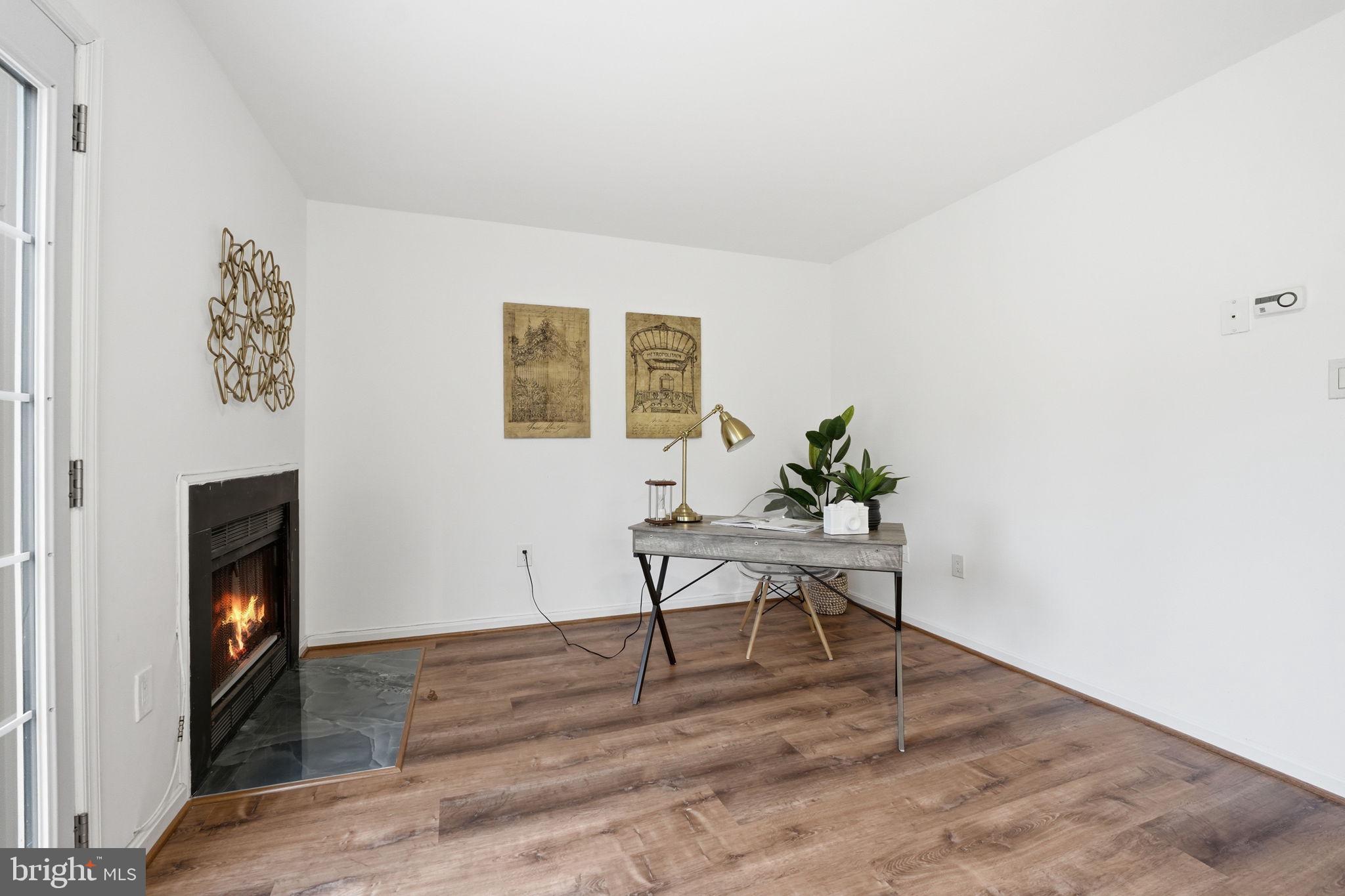 FOX CREEK - Residential