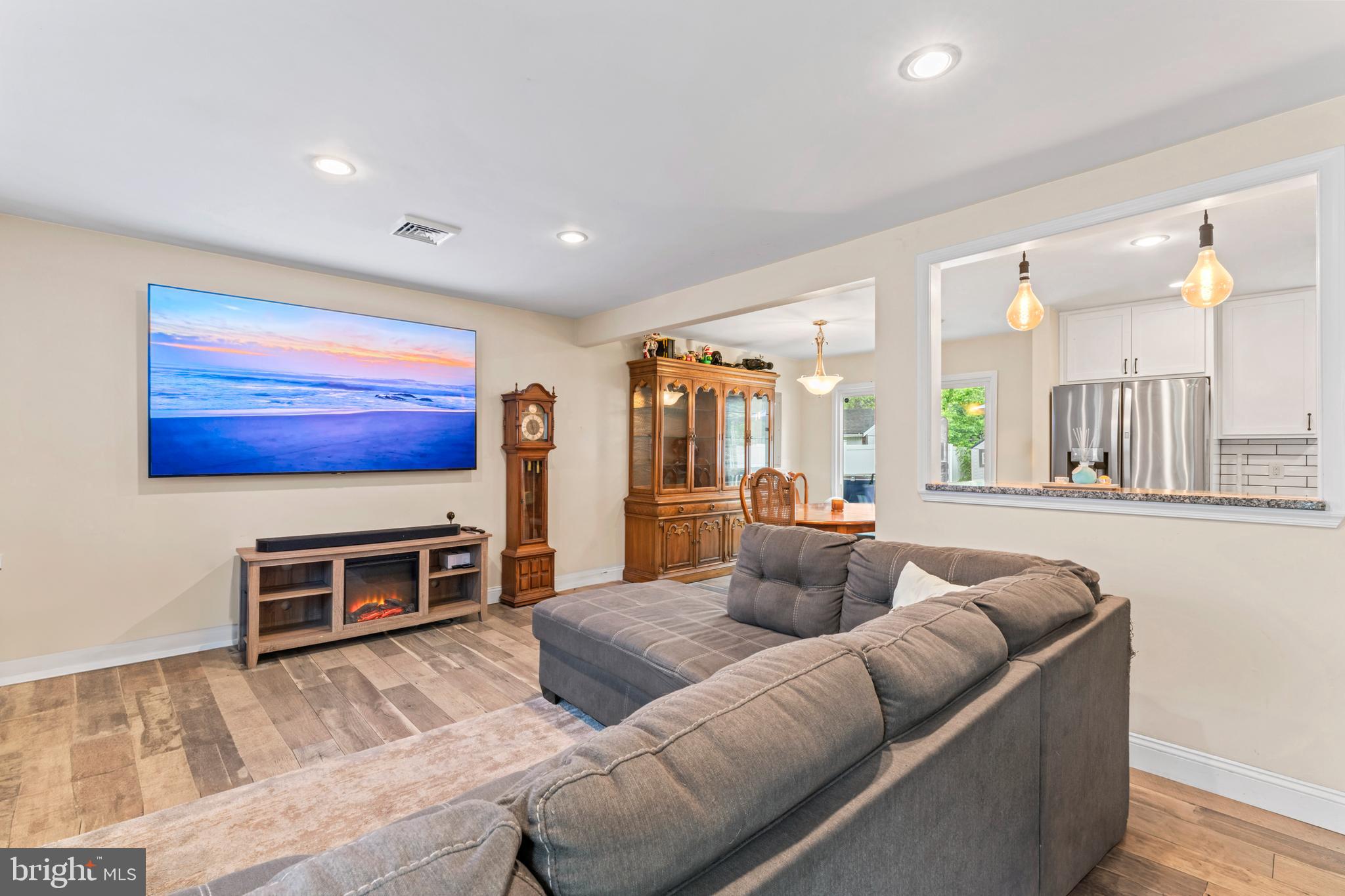 307 SEMINOLE TRAIL