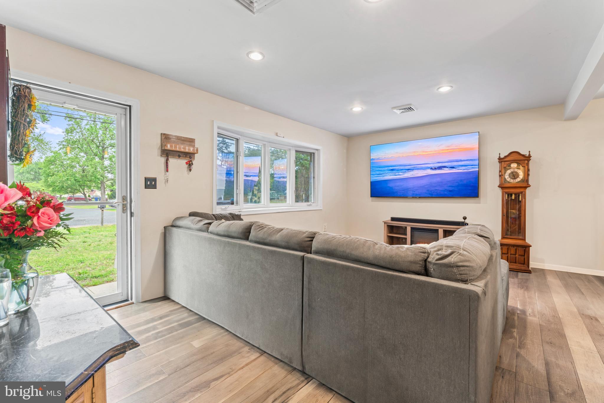 307 SEMINOLE TRAIL