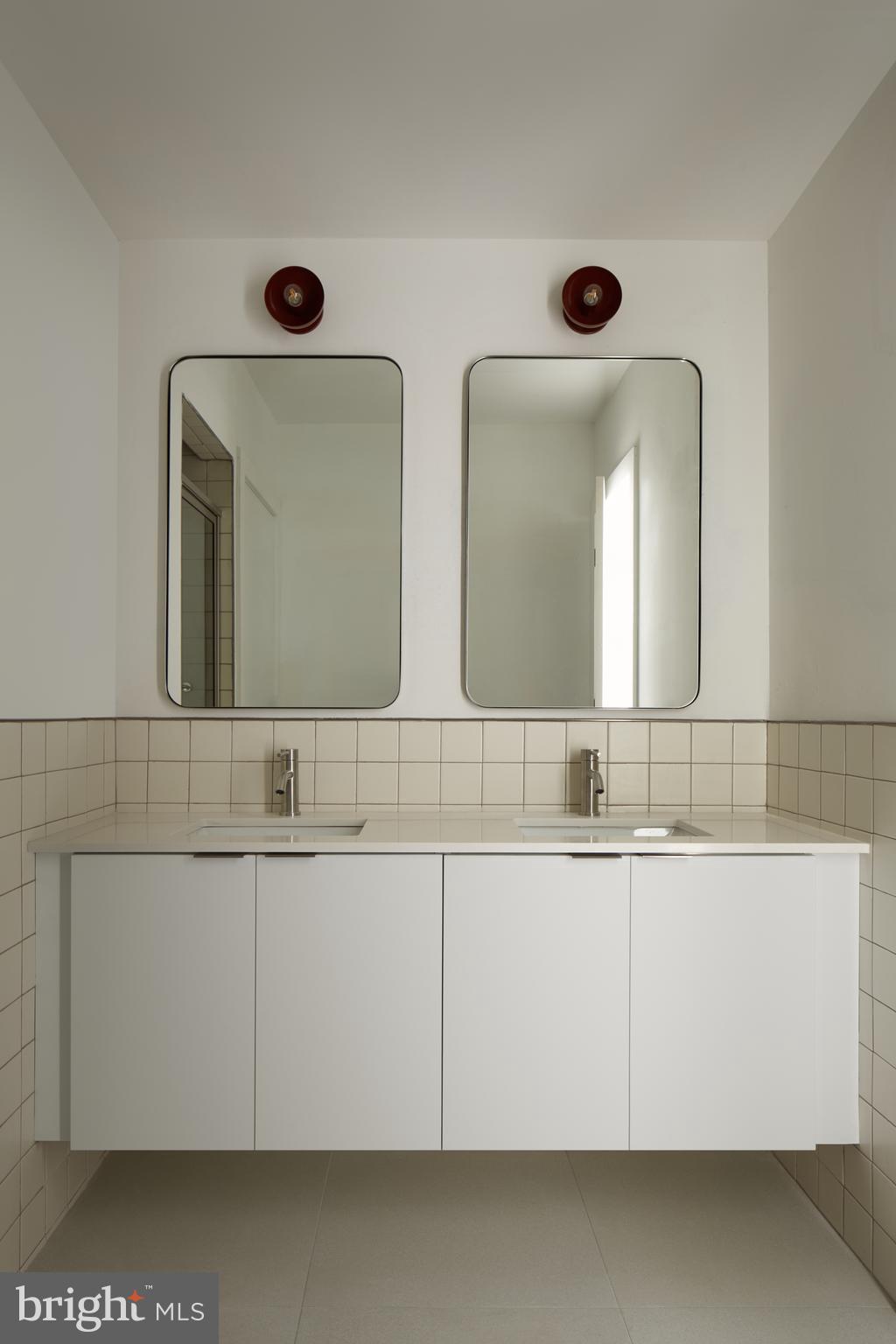 FRANCISVILLE - Residential Lease