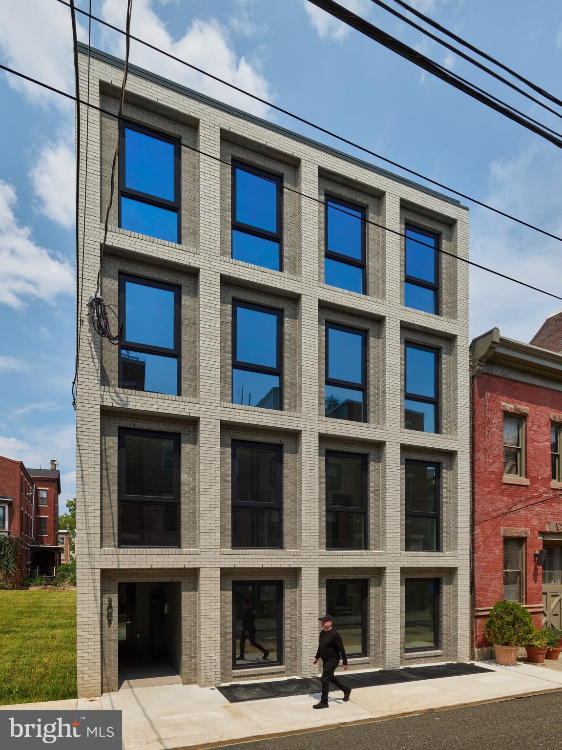 FRANCISVILLE - Residential Lease