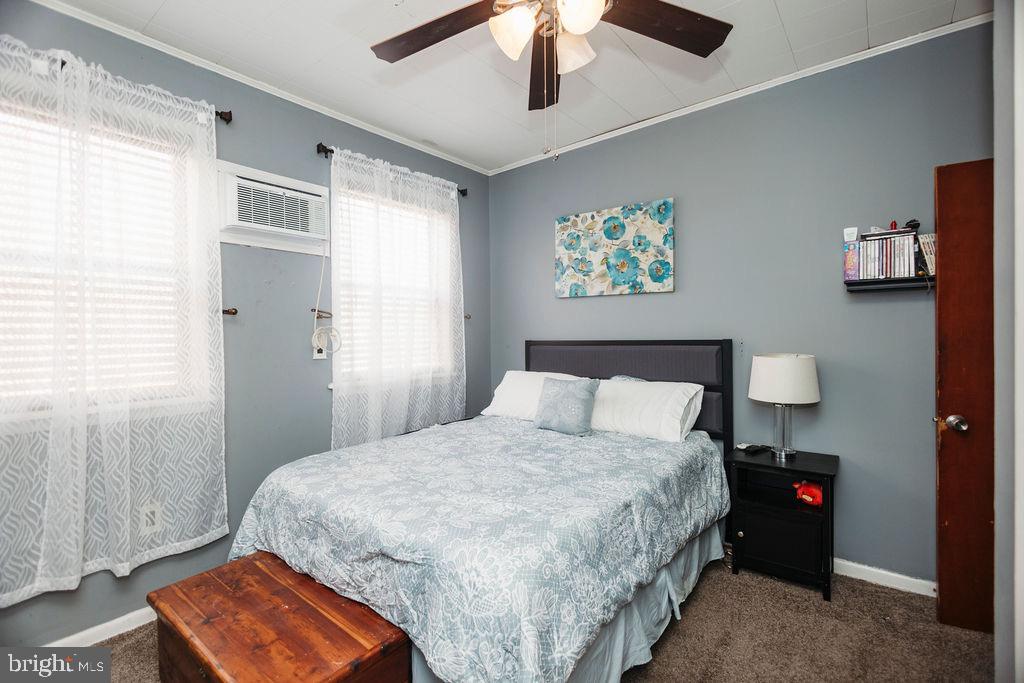 GIRARD ESTATES - Residential