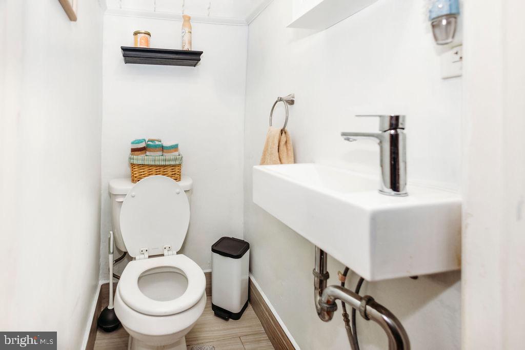 GIRARD ESTATES - Residential