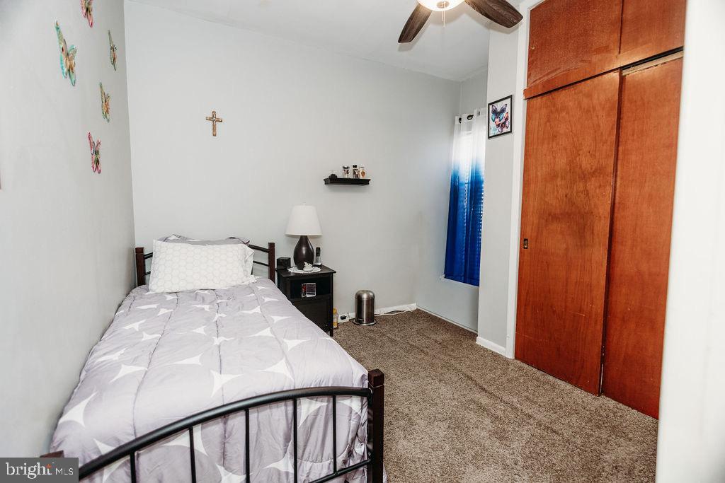 GIRARD ESTATES - Residential