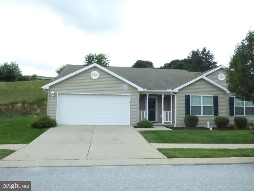 Come home to this beautiful 2BR, 2BA ranch-style condo in Seneca Ridge, a community located minutes off I83, between Loganville and Leader Heights Exits, along the Susquehanna Trail. Tastefully decorated and appointed! Granite kitchen, hardwood floors, crown moldings, new carpeting, ceramic tile baths, master suite with whirlpool bath, covered porch, and patio area.