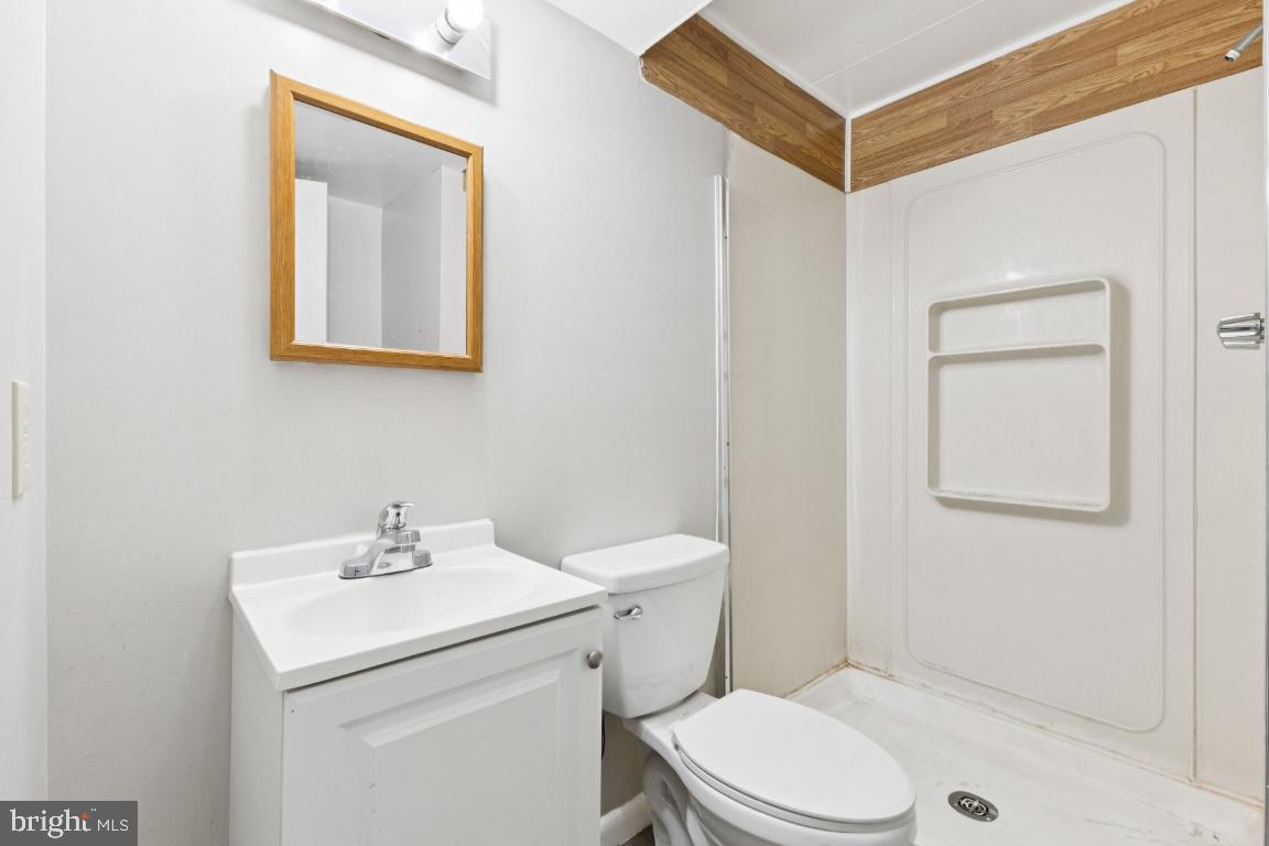 GLADE TOWN - Residential