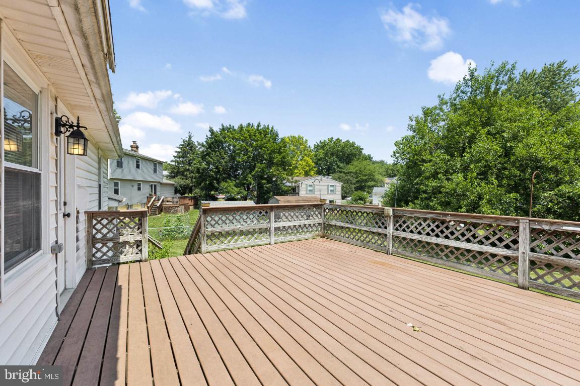 GLADE TOWN - Residential