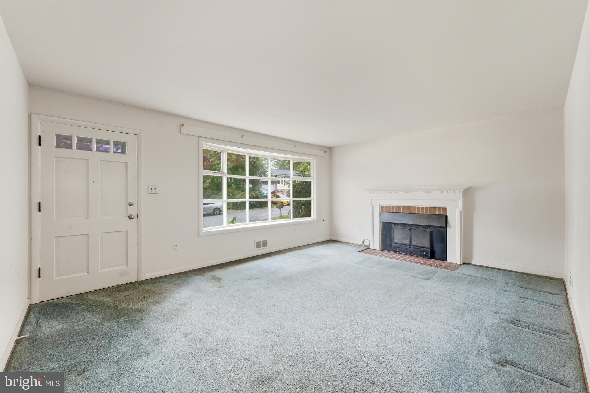 GLENN DALE - Residential