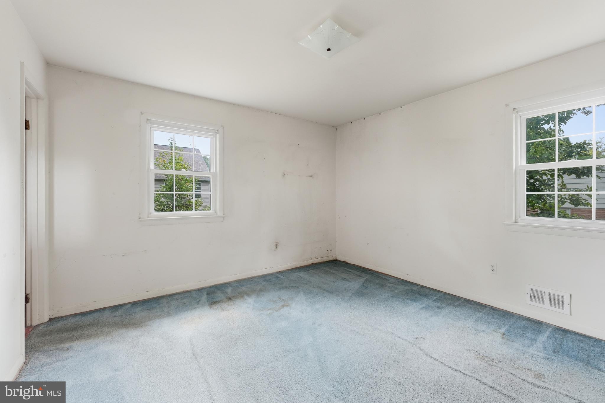 GLENN DALE - Residential