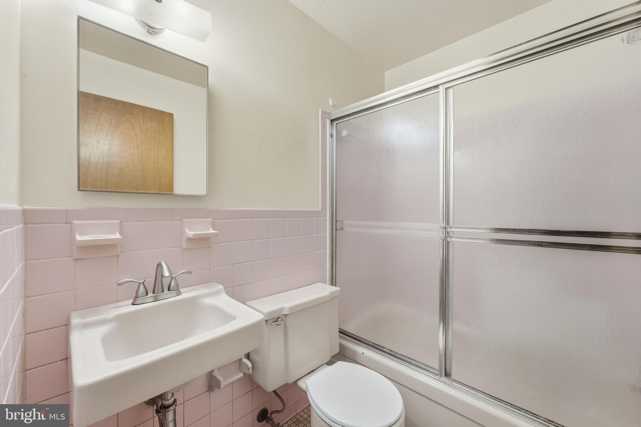 GLENN DALE - Residential