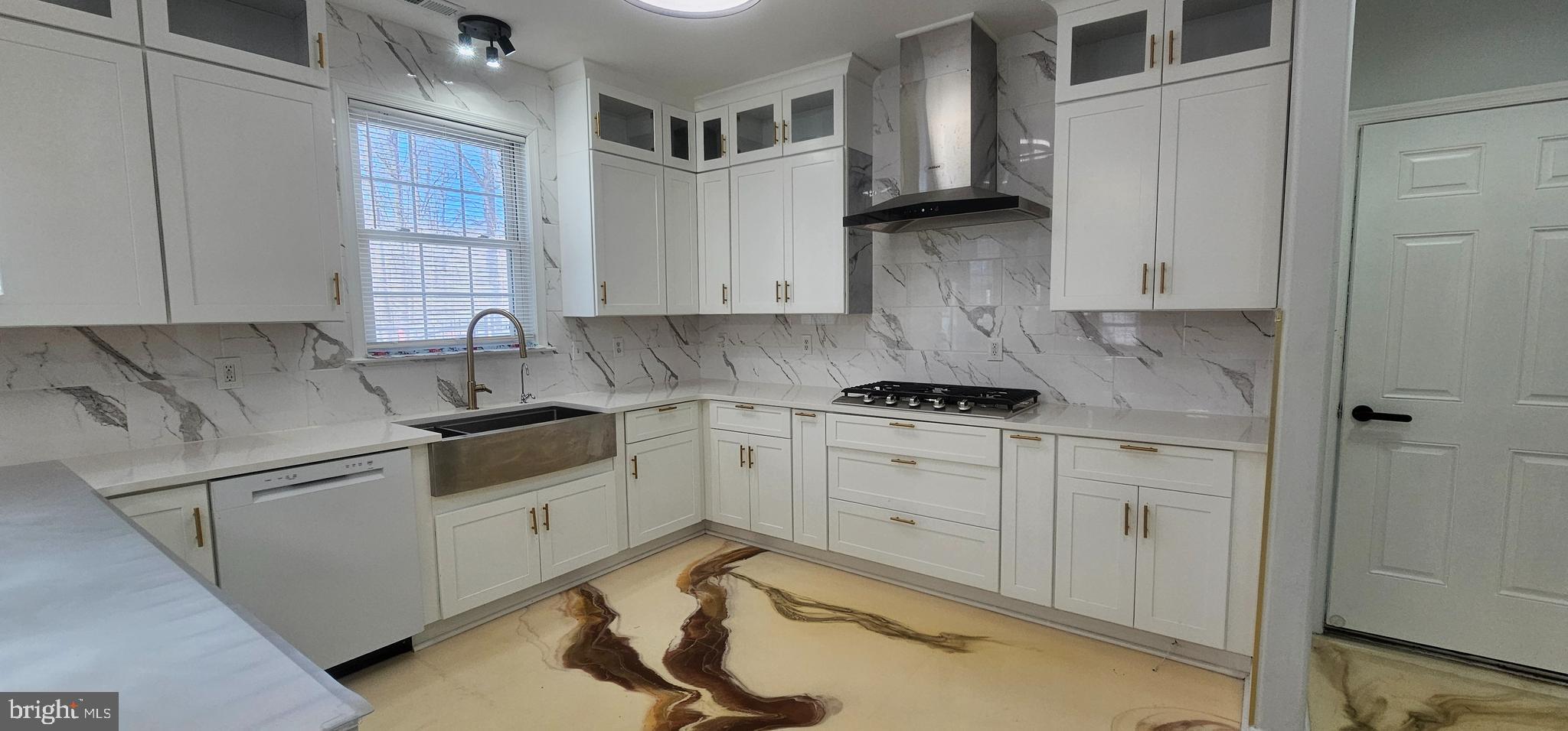 FOX FIELD - Residential