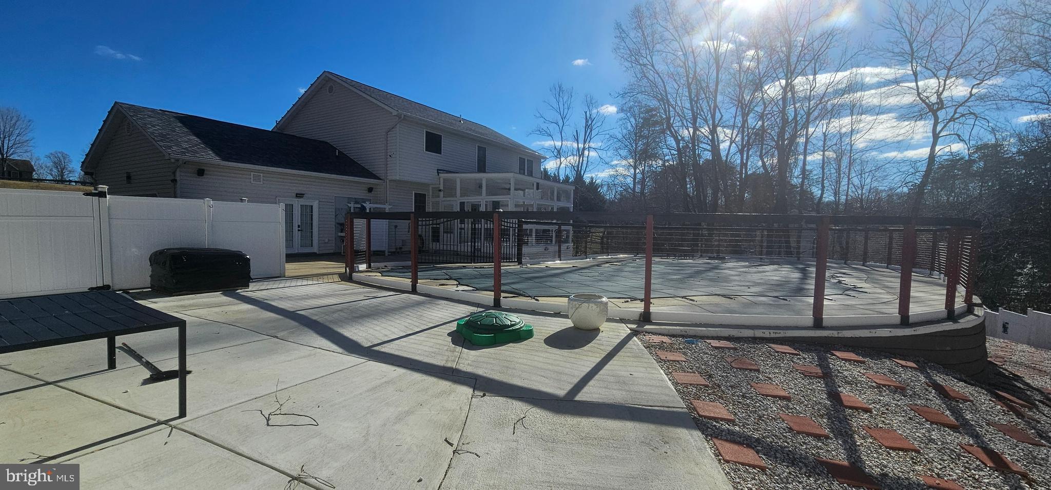 FOX FIELD - Residential