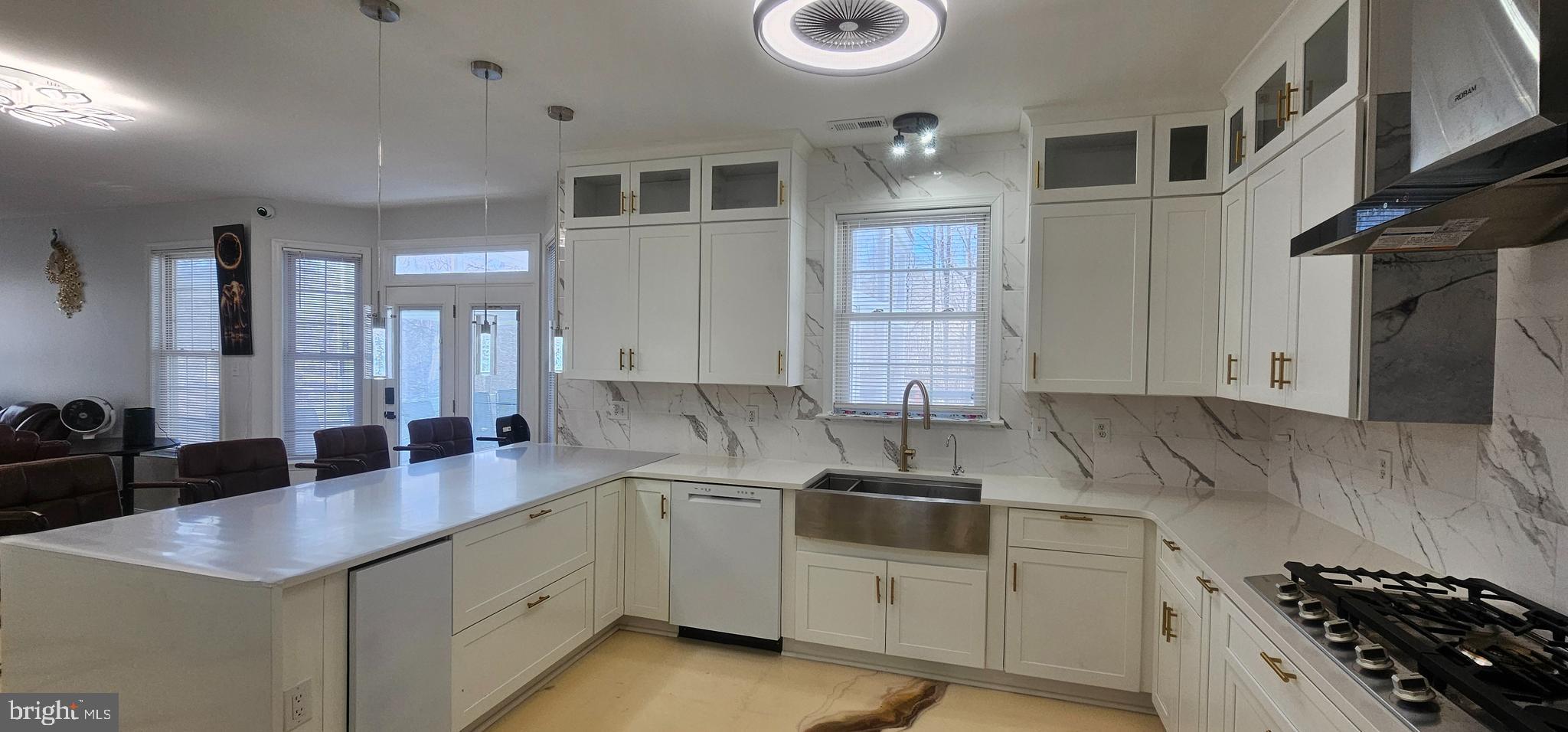 FOX FIELD - Residential