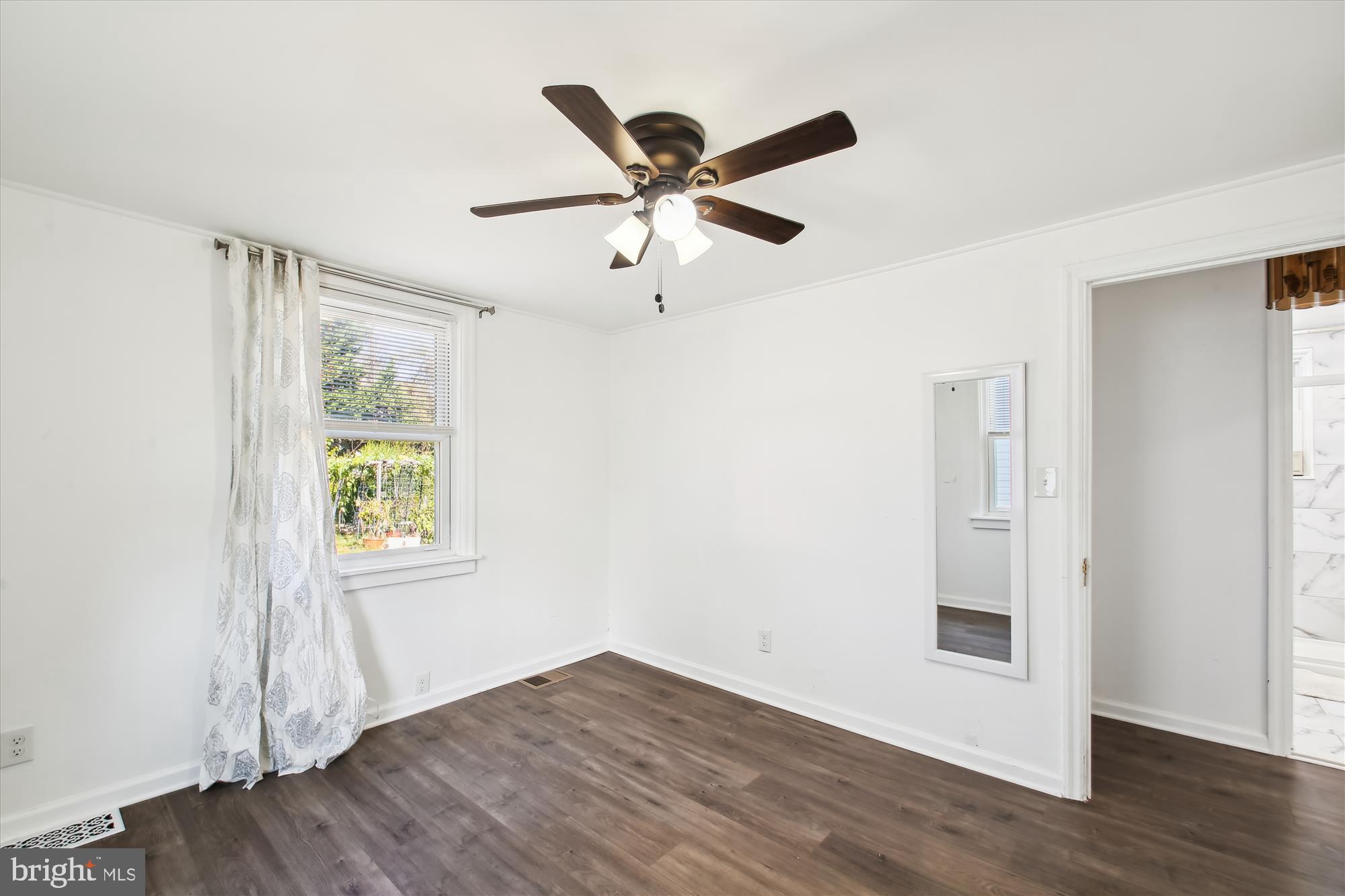 REGULARS - Residential
