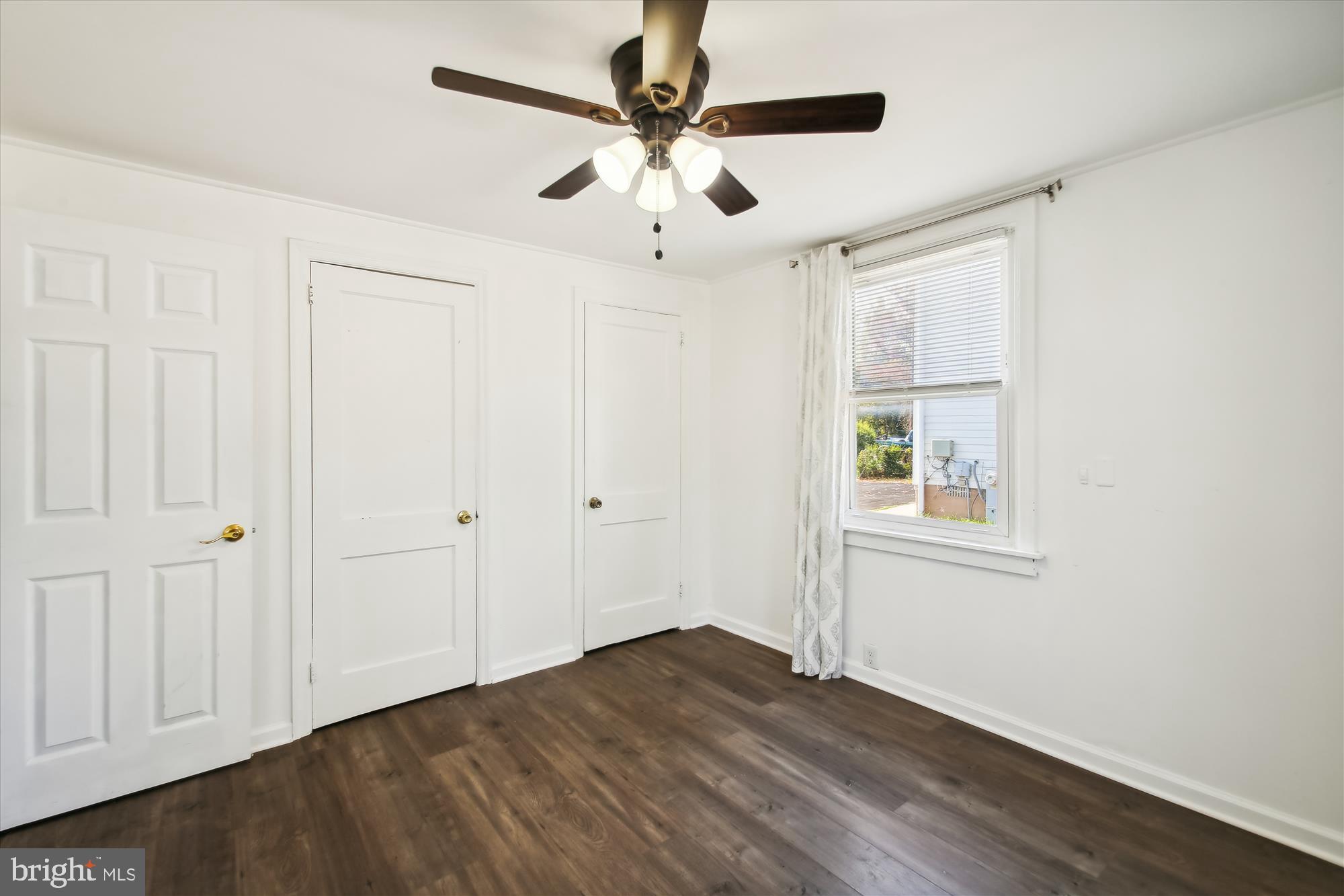 REGULARS - Residential