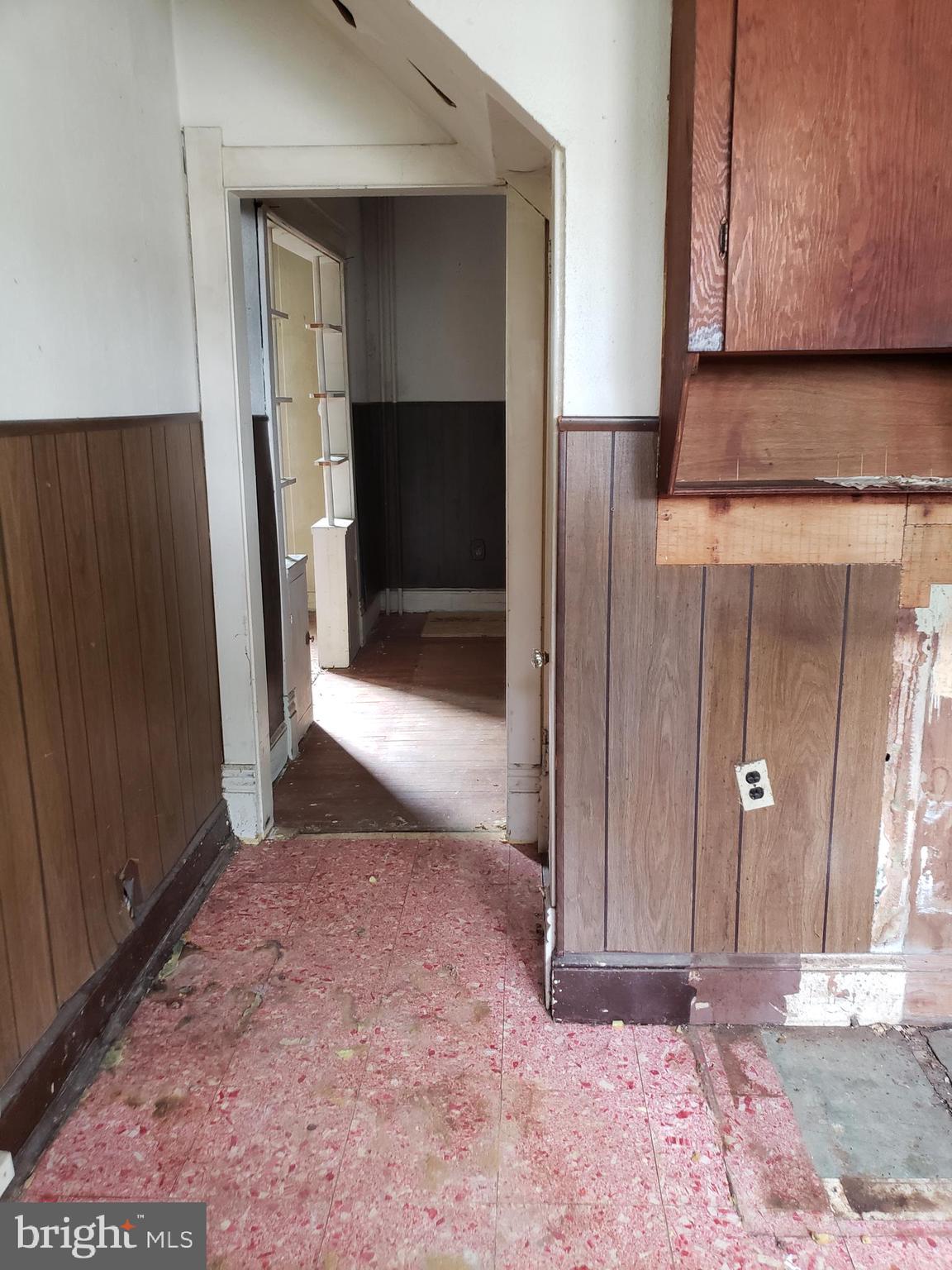 RIVERDALE HEIGHTS - Residential