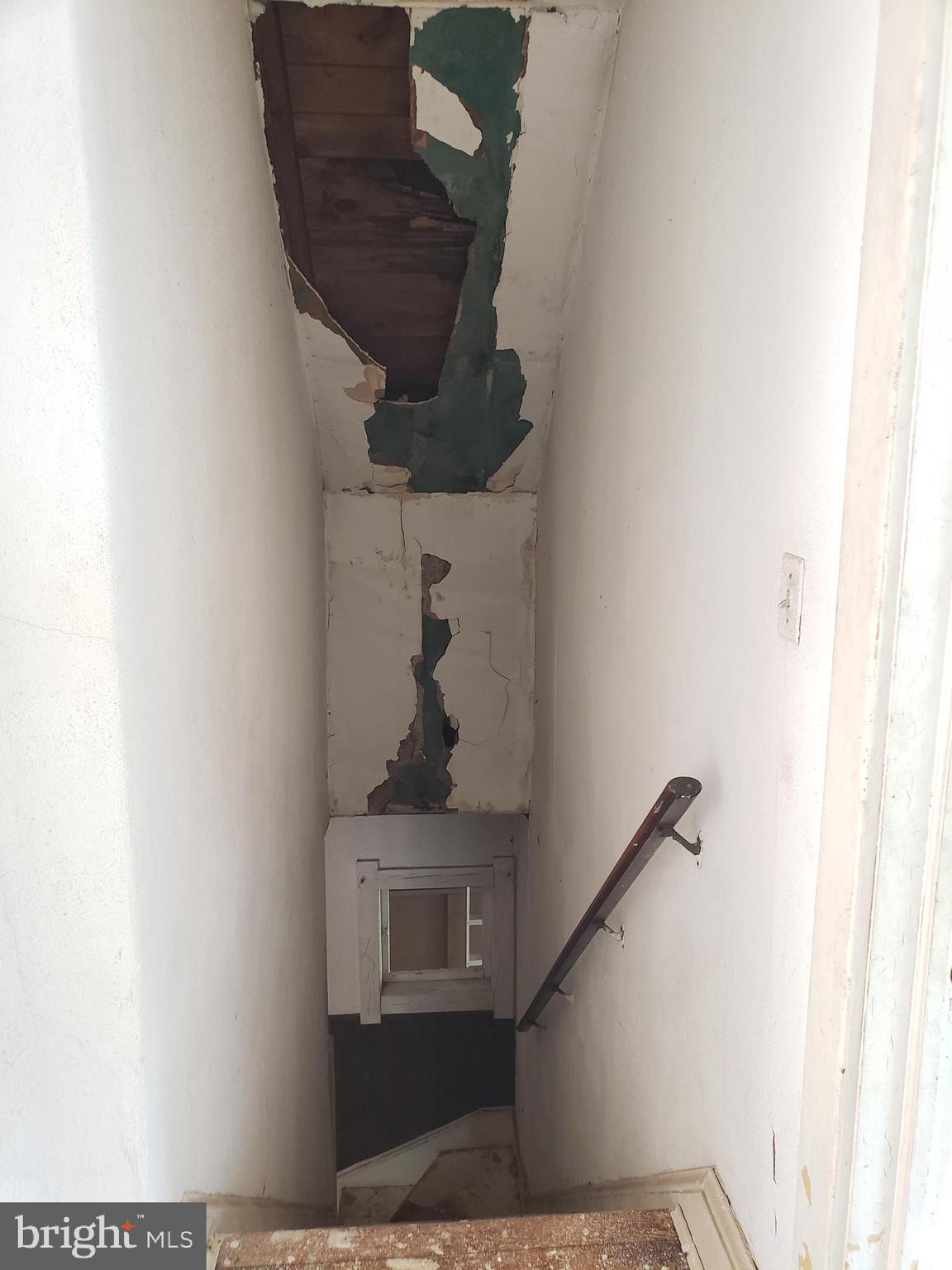 RIVERDALE HEIGHTS - Residential