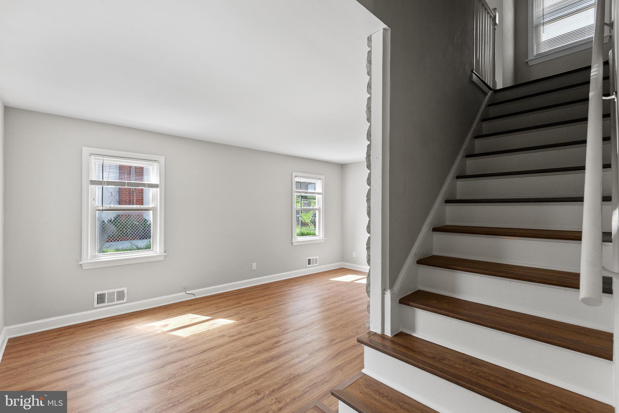 WOODLAWN - Residential Lease