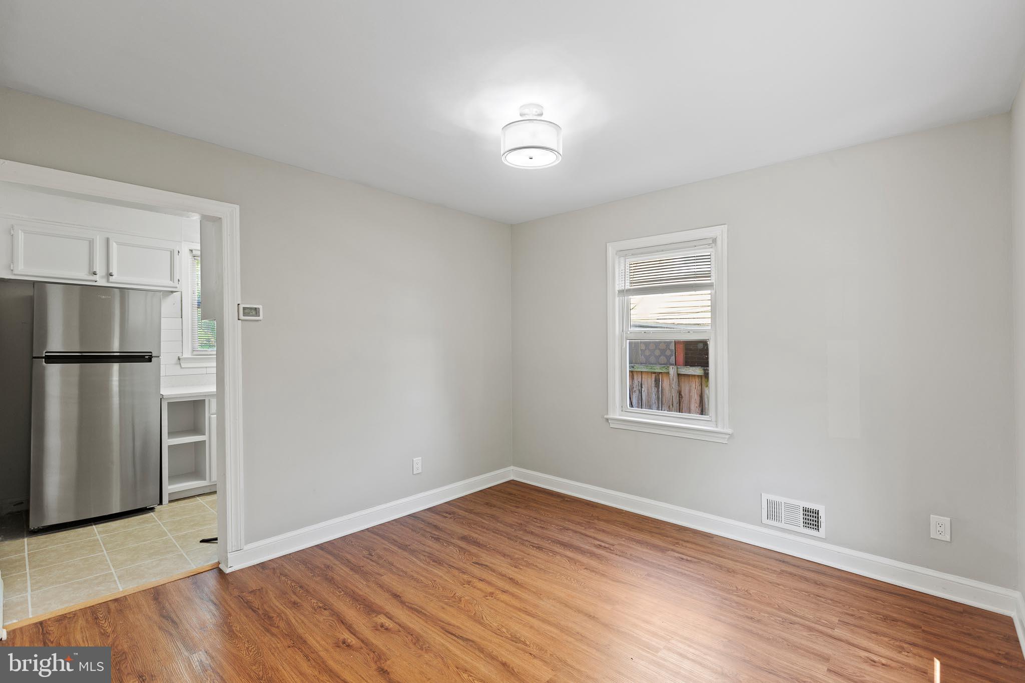 WOODLAWN - Residential Lease