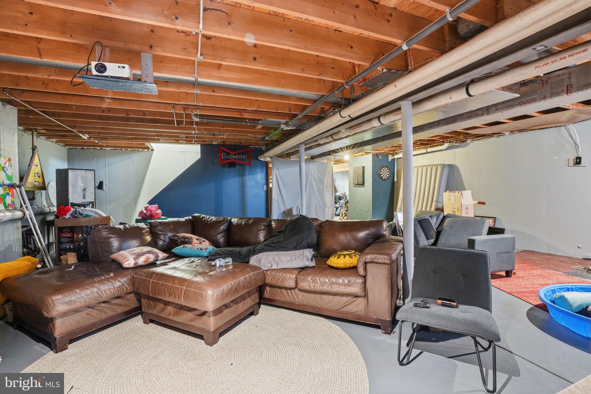 NESHAMINY POINTE - Residential