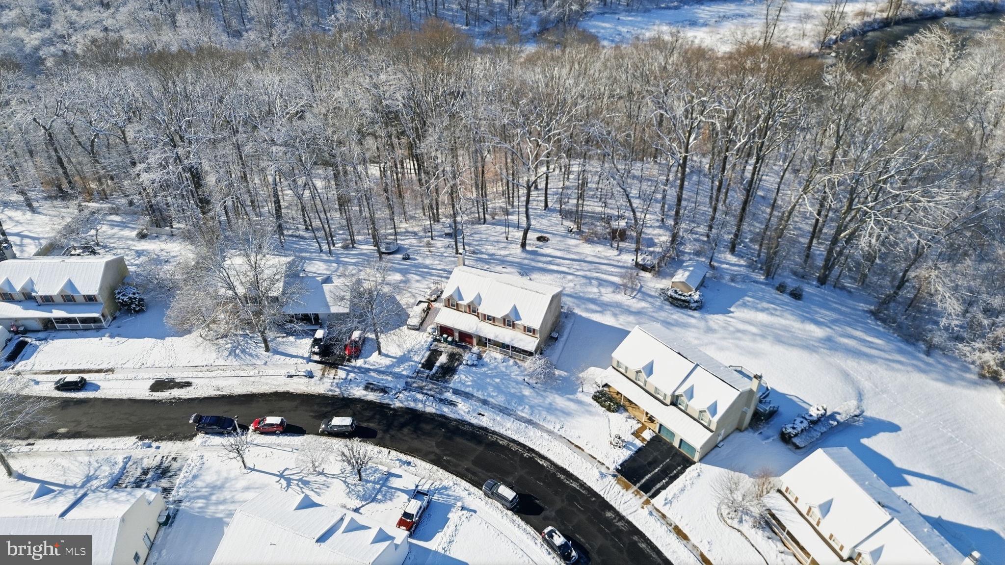 NESHAMINY POINTE - Residential