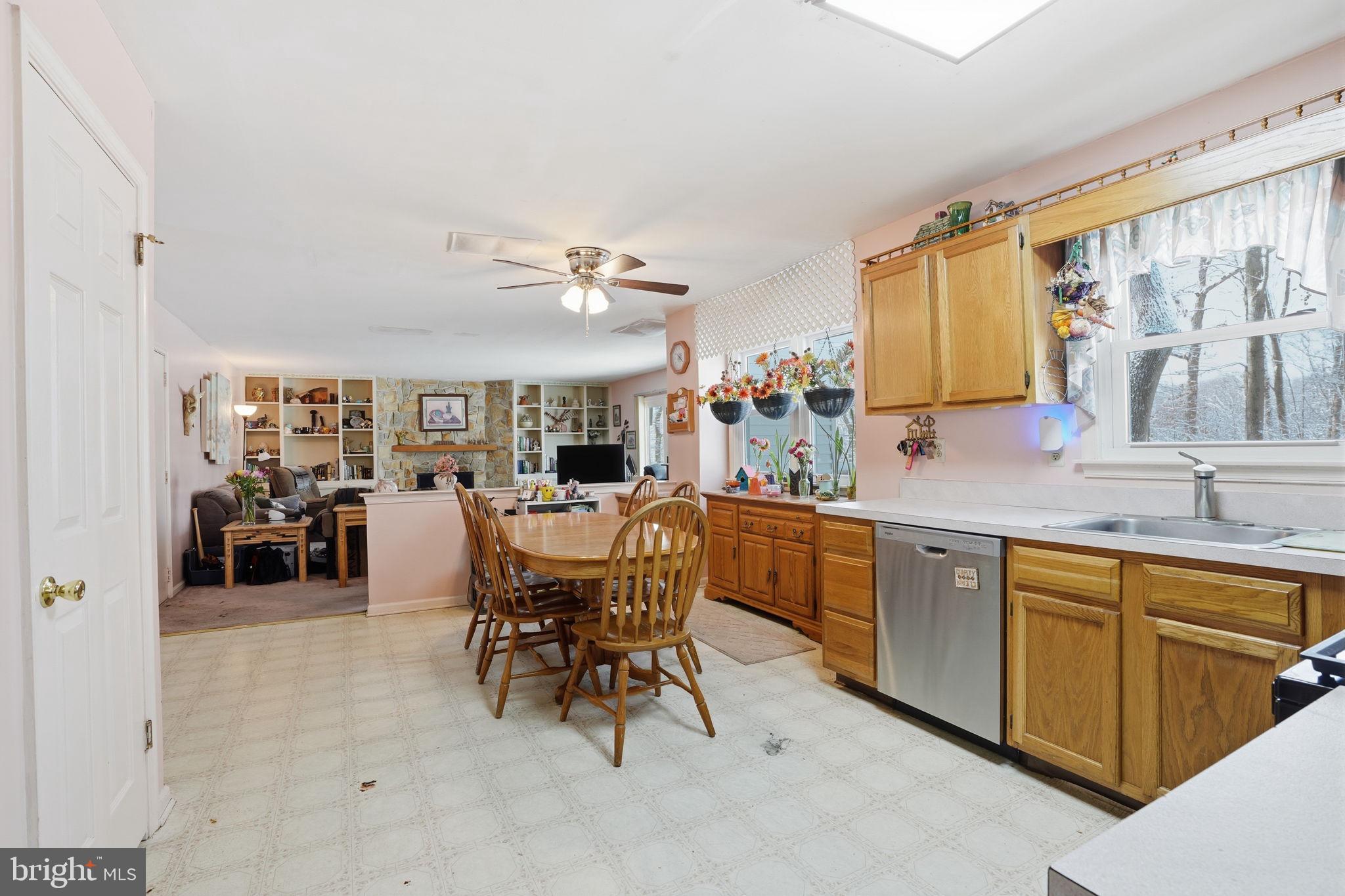 NESHAMINY POINTE - Residential