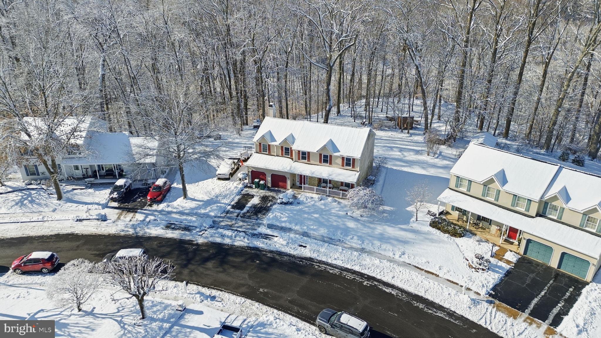 NESHAMINY POINTE - Residential