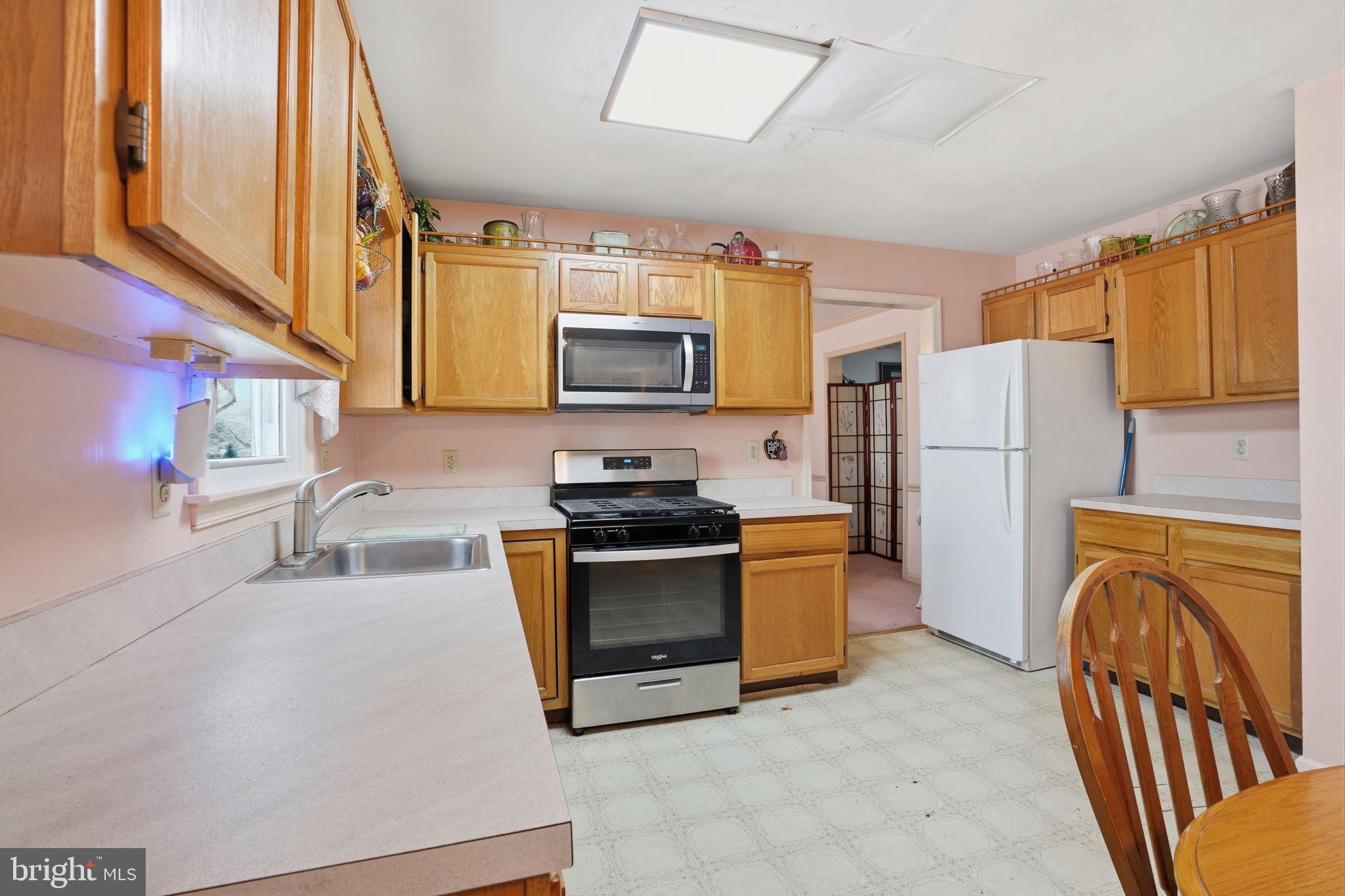 NESHAMINY POINTE - Residential